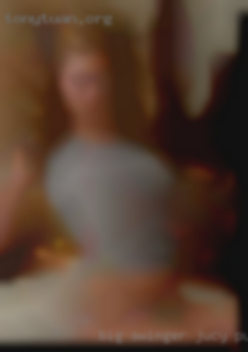 Big swinger jucy pussy gergia clean figure near Warren Beatty.